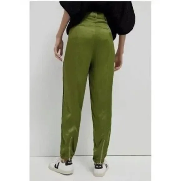 Anthropologie Diandra Green Satin Pleated Joggers Size 16. B-3